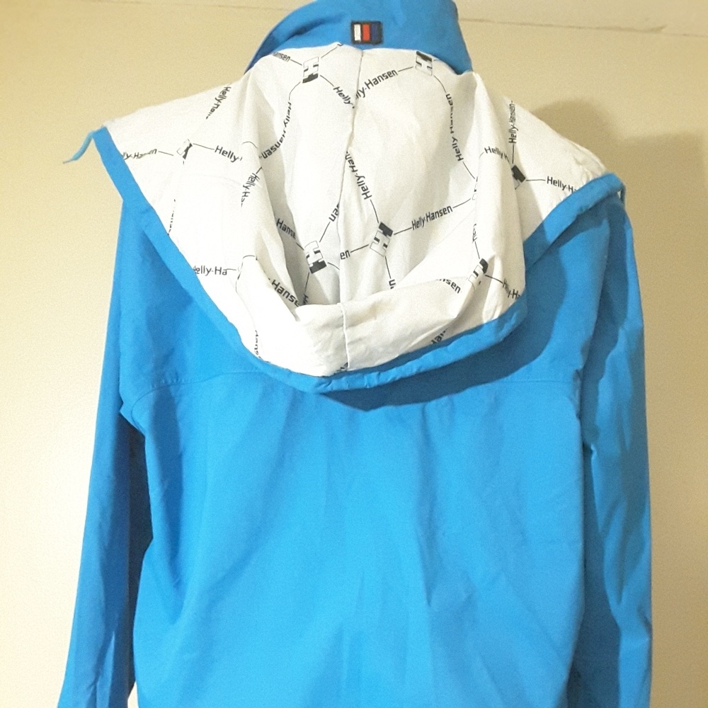 Helly- Hansen - Picture 5 of 8